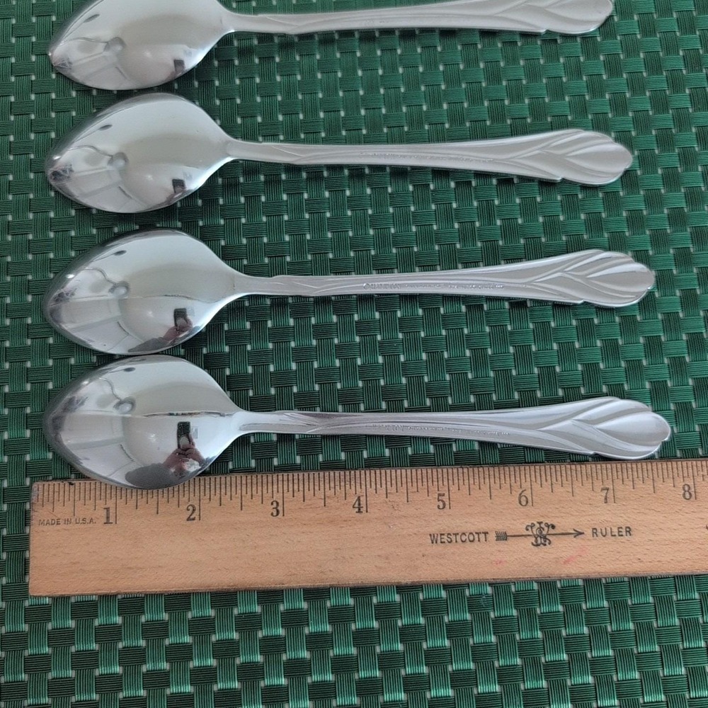 Hampton Silversmiths LILY FROSTED Soup Spoons Oval Lot Set of 4 Stainless Satin - Picture 6 of 7